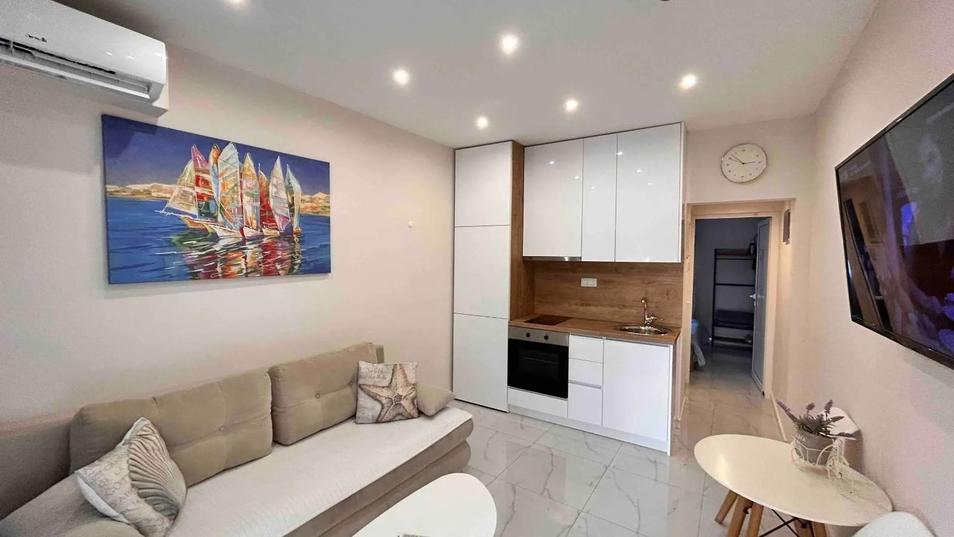 Sun Rise Apartment Peraia  Greece